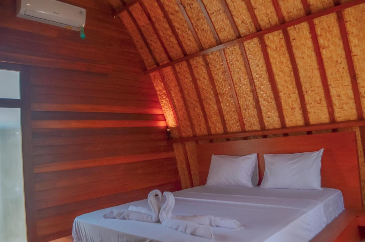 Laba Laba Bungalow Gili Meno Buitenkant foto